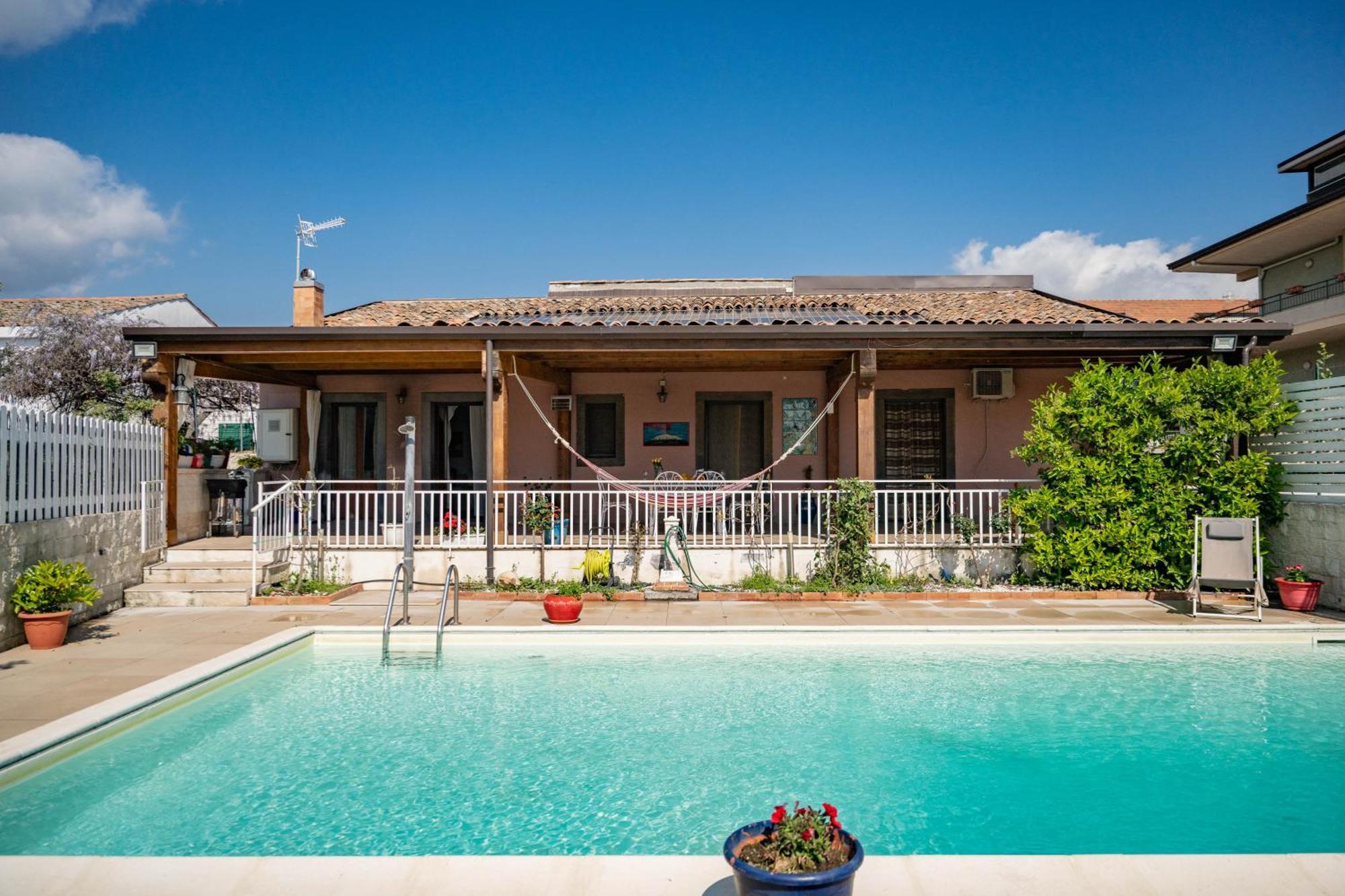 Villa Venere Pool Apartment Piedimonte Etneo Esterno foto
